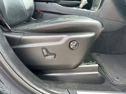Used 2022 Jeep Grand Cherokee Limited RWD image 45
