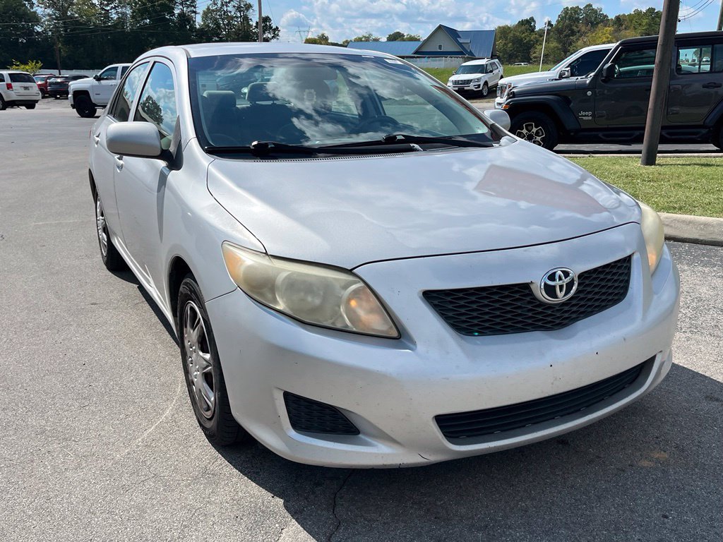 Used 2009 Toyota Corolla FWD image 2