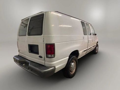 Used 2001 Ford E-250 and Econoline 250 image 5
