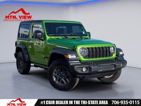 Used 2026 Jeep Wrangler Sport AWD/4WD image 2