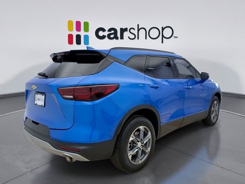 Used 2024 Chevrolet Blazer LT FWD image 5