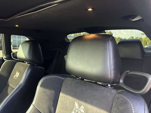 Used 2020 Dodge Challenger R/T Scat Pack RWD image 11