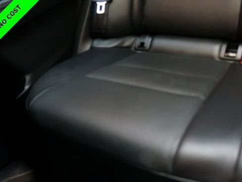 Used 2022 Nissan Rogue SV w/ SV Premium Package image 59