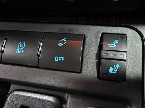 Used 2017 Chevrolet Traverse LT AWD/4WD image 16