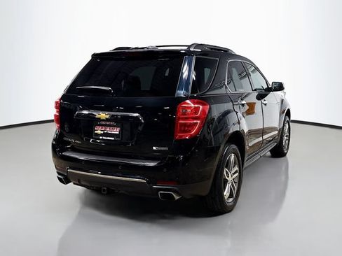 Used 2017 Chevrolet Equinox Premier w/ Enhanced Convenience Package AWD/4WD image 6