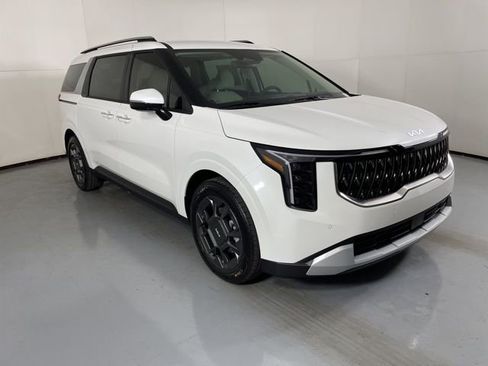 New 2026 Kia Carnival EX image 2