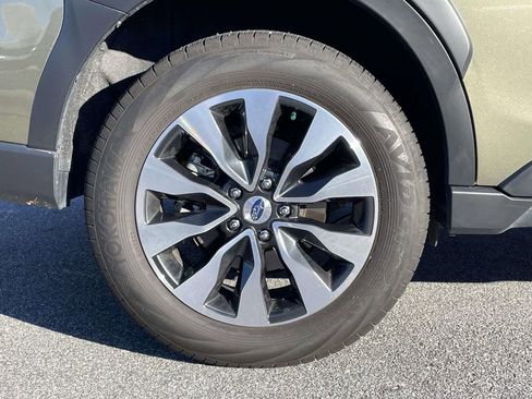 Certified 2024 Subaru Outback Limited image 30