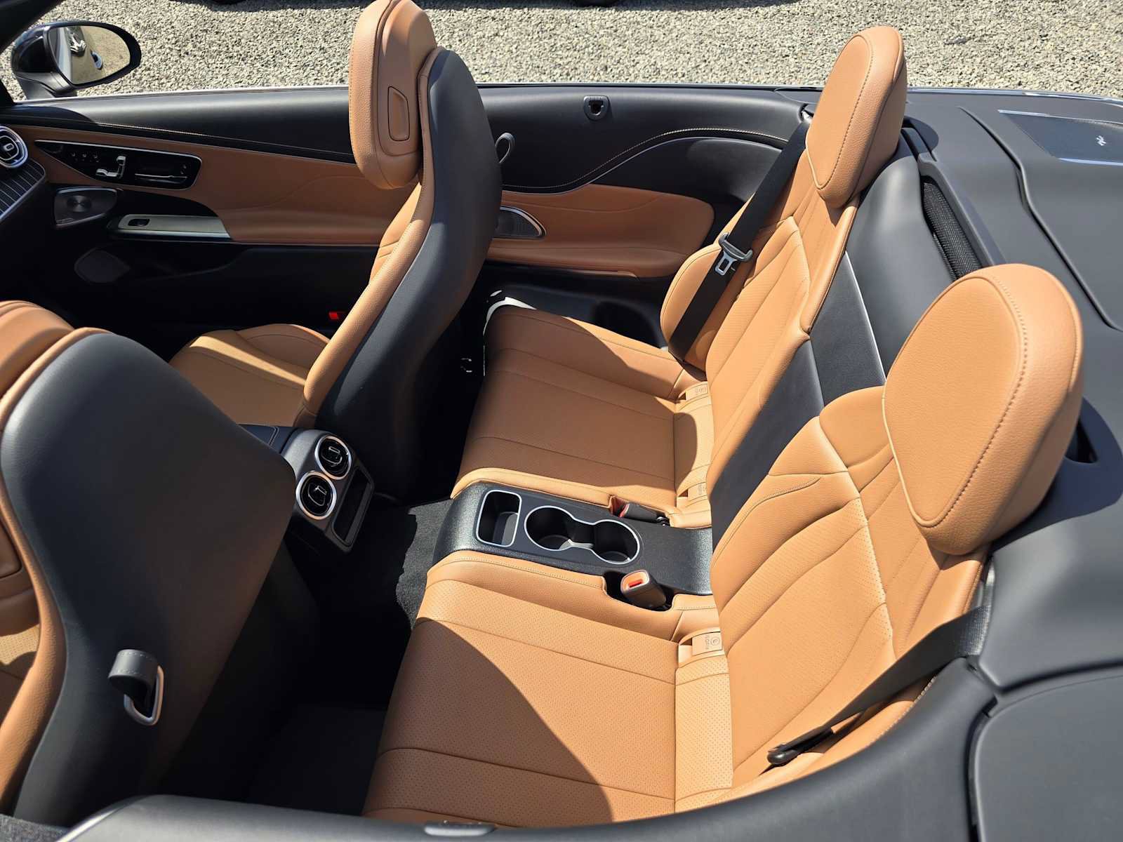 New 2027 Mercedes-Benz CLE 450 4MATIC Cabriolet image 30