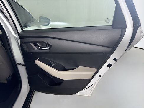 Used 2023 Honda Accord LX image 28