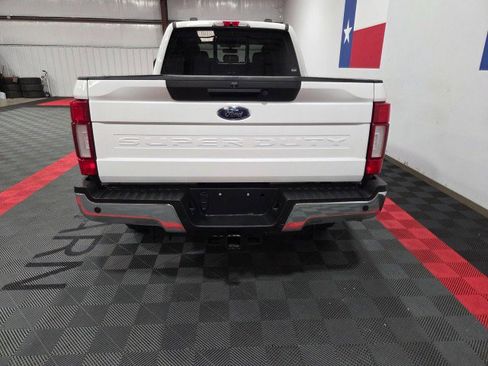 Used 2021 Ford F250 Lariat w/ Lariat Ultimate Package AWD/4WD image 13