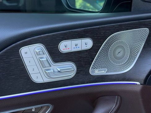 Certified 2023 Mercedes-Benz GLS 450 4MATIC image 4