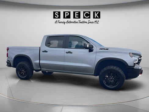 Used 2024 Chevrolet Silverado 1500 ZR2 w/ Technology Package AWD/4WD image 5