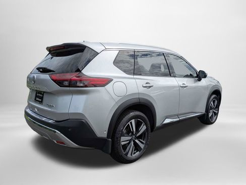Used 2023 Nissan Rogue Platinum w/ Platinum Premium Package FWD image 4