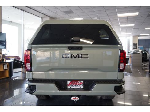 Used 2024 GMC Sierra 1500 Pro w/ Pro Value Package image 23