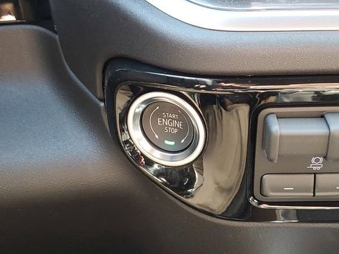 New 2026 Chevrolet Silverado 1500 High Country w/ High Country Premium Package AWD/4WD image 16
