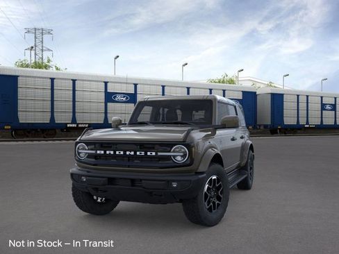 New 2026 Ford Bronco Outer Banks image 2