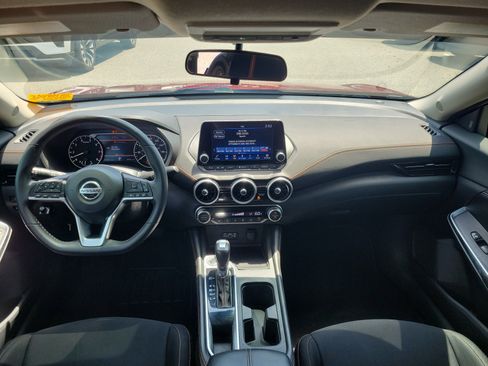Used 2021 Nissan Sentra SR FWD image 8