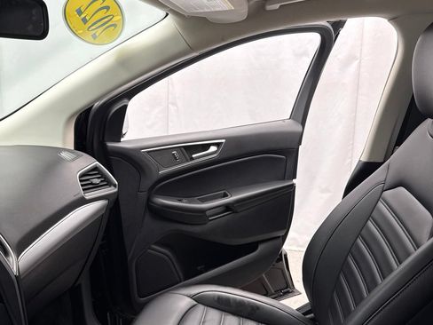 Used 2022 Ford Edge SEL w/ Convenience Package AWD/4WD image 25