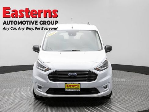 Used 2022 Ford Transit Connect XLT FWD image 2