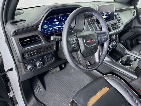 Used 2022 GMC Yukon AT4 w/ Max Trailering Package image 9