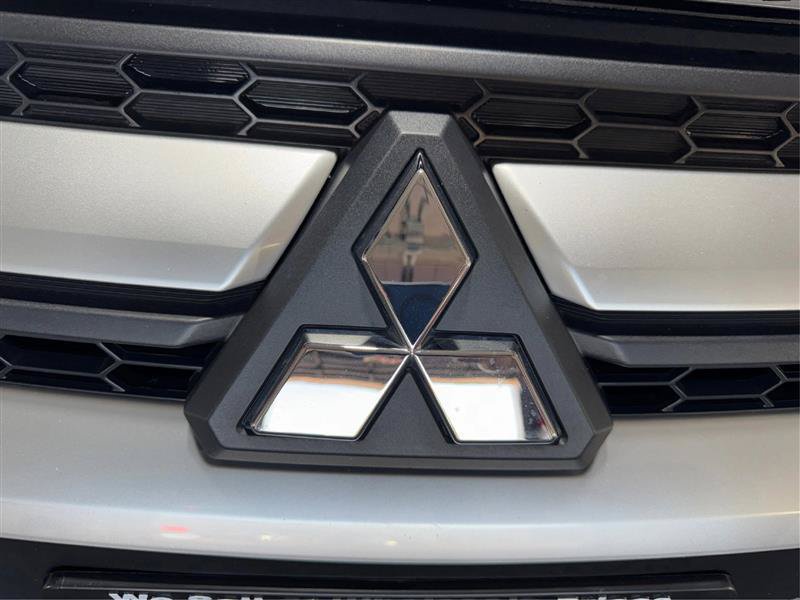 Used 2025 Mitsubishi Outlander Sport ES AWD/4WD image 23
