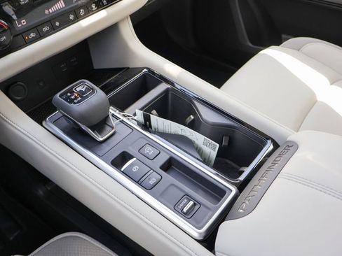 New 2026 Nissan Pathfinder SL FWD image 13