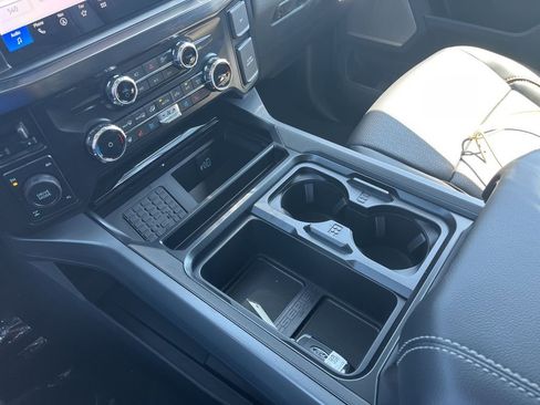 New 2026 Ford F250 Lariat AWD/4WD image 17