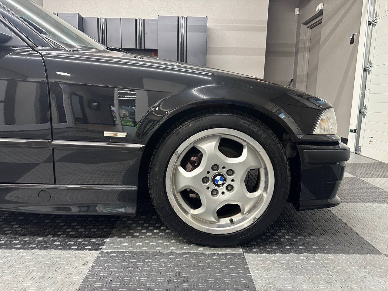 Used 1997 BMW 328i Convertible RWD image 6