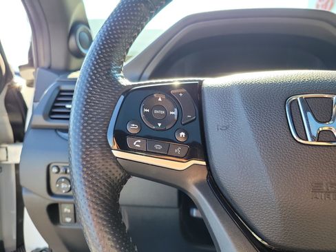 Used 2022 Honda Passport Elite image 22