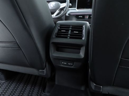 New 2026 Volkswagen Tiguan SE R-Line image 78