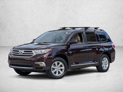 Used 2011 Toyota Highlander SE