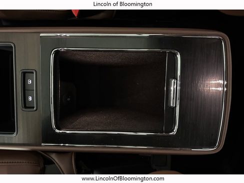 Certified 2025 Lincoln Aviator Reserve w/ Illumination Package image 69