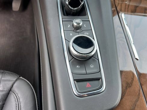 Certified 2024 Cadillac Escalade ESV Premium Luxury Platinum AWD/4WD image 46