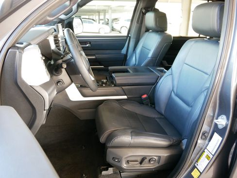 Used 2023 Toyota Sequoia 4WD image 2