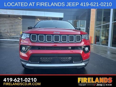 Used 2023 Jeep Compass Limited image 2