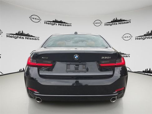 Used 2026 BMW 330i xDrive Sedan AWD/4WD image 4