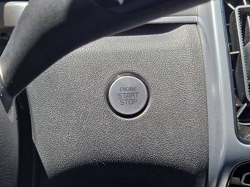 Used 2023 Kia Sorento SX FWD image 31