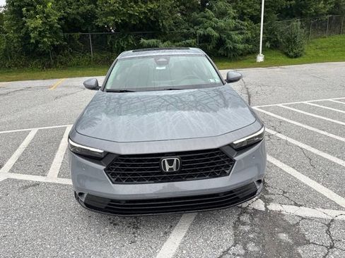 Used 2026 Honda Accord EX-L image 2