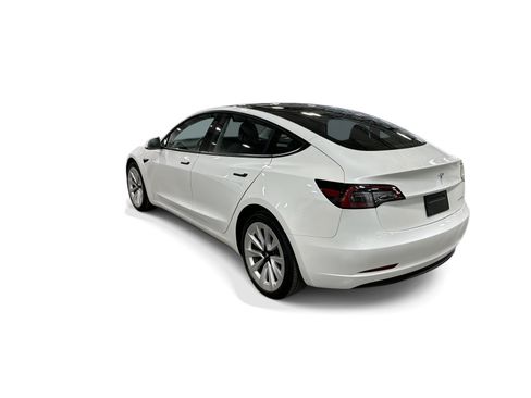 Certified 2023 Tesla Model 3 Long Range AWD/4WD image 4