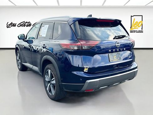 Used 2026 Nissan Rogue SL FWD image 7