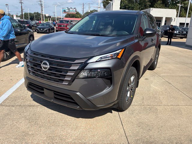 New 2027 Nissan Rogue S FWD image 3