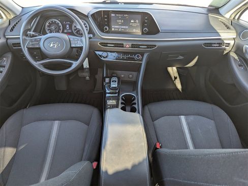Used 2022 Hyundai Sonata SE image 12
