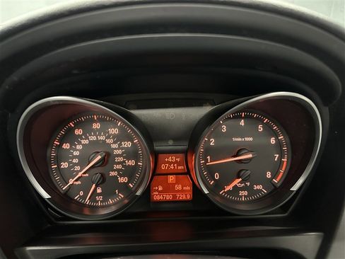 Used 2010 BMW Z4 sDrive30i image 21