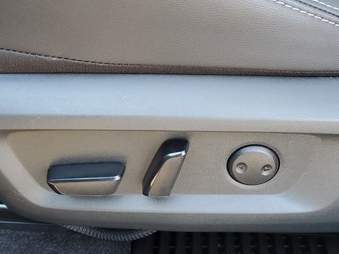 Certified 2023 Nissan Rogue SL w/ SL Premium Package image 7