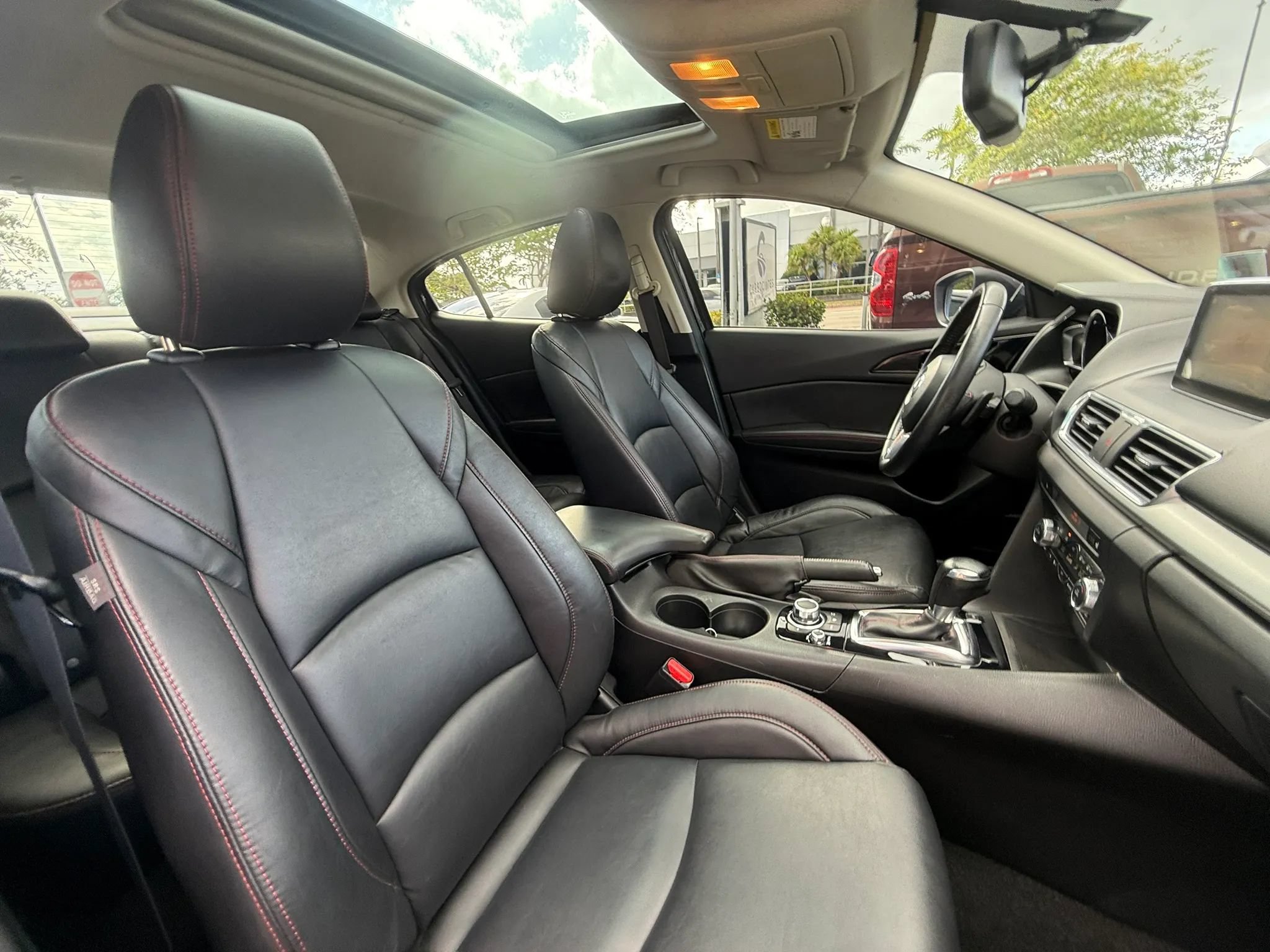 Used 2016 MAZDA MAZDA3 s Touring FWD image 30