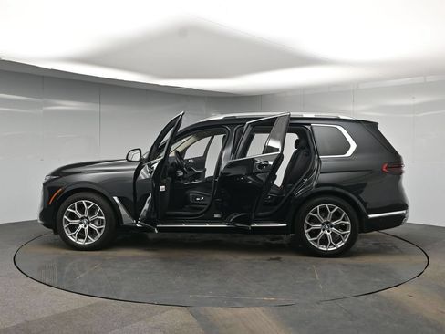 Used 2024 BMW X7 xDrive40i w/ Premium Package AWD/4WD image 65