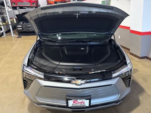 Used 2024 Chevrolet Blazer EV LT AWD/4WD image 67