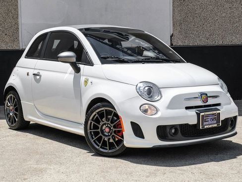 Used 2013 FIAT 500 Abarth w/ Comfort/Convenience Group FWD image 5