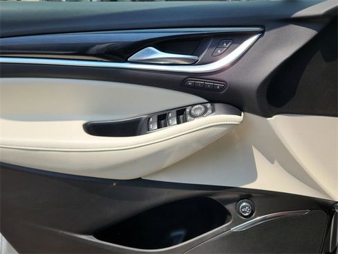 Used 2022 Buick Enclave Premium w/ Surround and Sites Package image 7