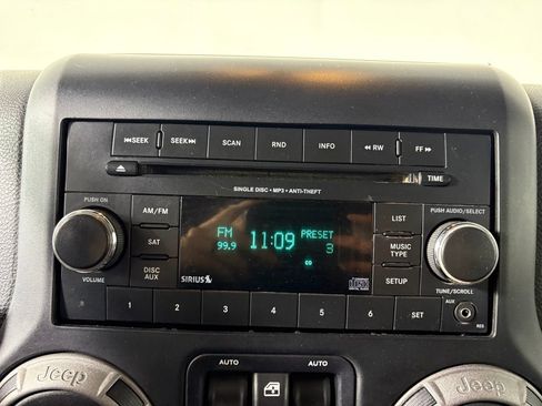 Used 2014 Jeep Wrangler Unlimited Sport w/ Quick Order Package 24S image 15